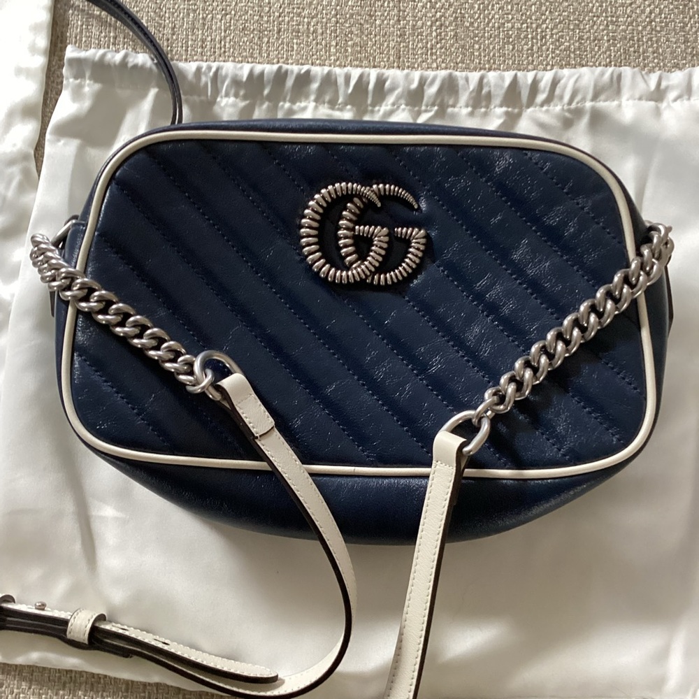 Gucci GG Marmont Camera Purse Navy leather Cross body bag and matching wallet - Picture 3 of 13
